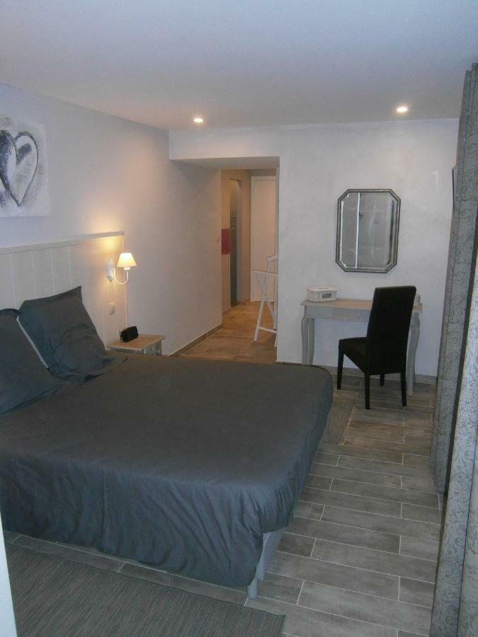 Les Jardins De Soulane B&B - Adults Only Belcastel-et-Buc Luaran gambar