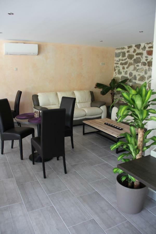 Les Jardins De Soulane B&B - Adults Only Belcastel-et-Buc Luaran gambar
